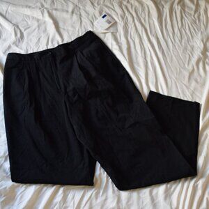 NWT LIZ CLAIBORNE Straight Leg Dress Pants in Black Size 14